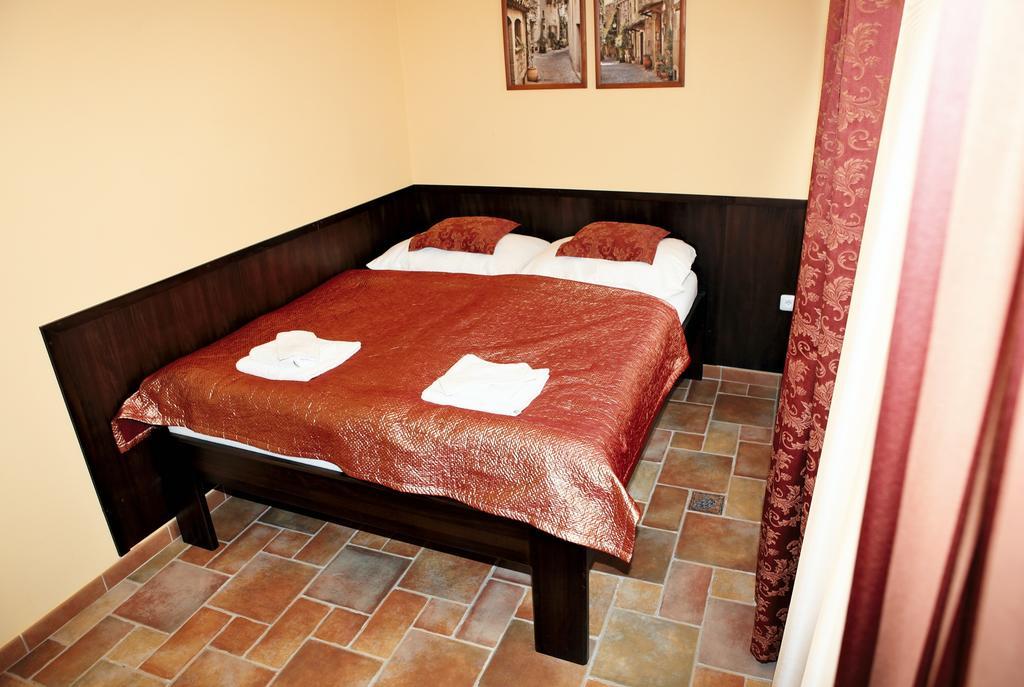 Hotel Pelikan Třeboň Oda fotoğraf