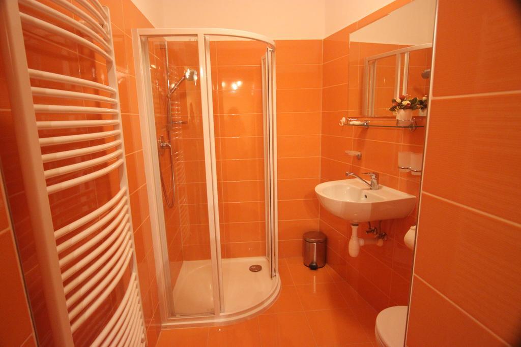 Hotel Pelikan Třeboň Oda fotoğraf