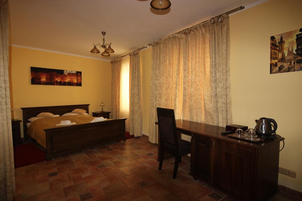 Hotel Pelikan Třeboň Dış mekan fotoğraf