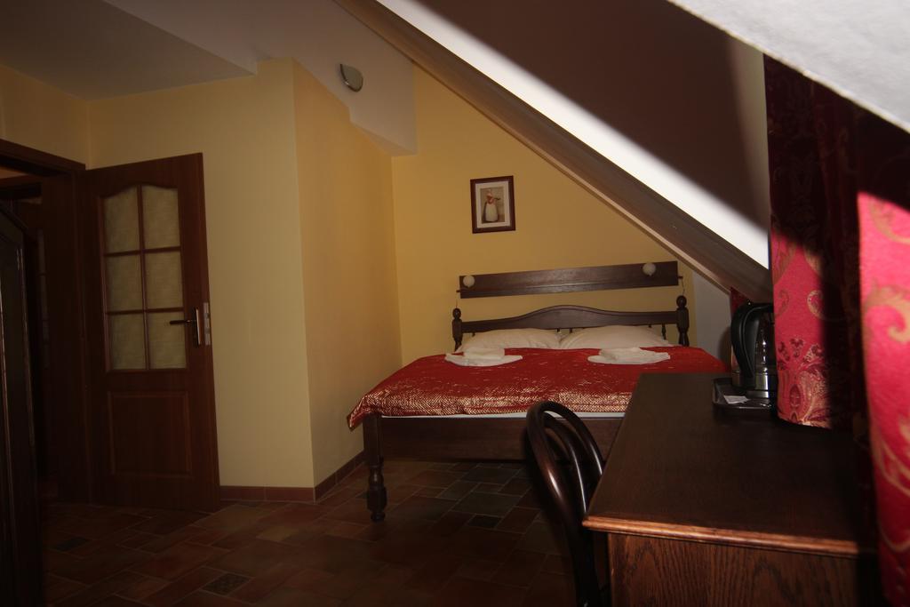 Hotel Pelikan Třeboň Dış mekan fotoğraf